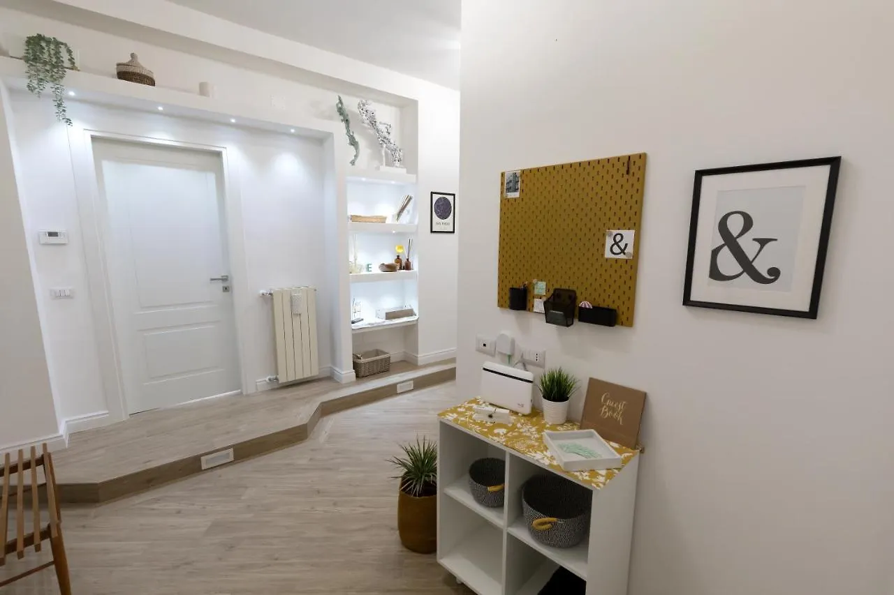 Maison Madeleine Rome Holiday home